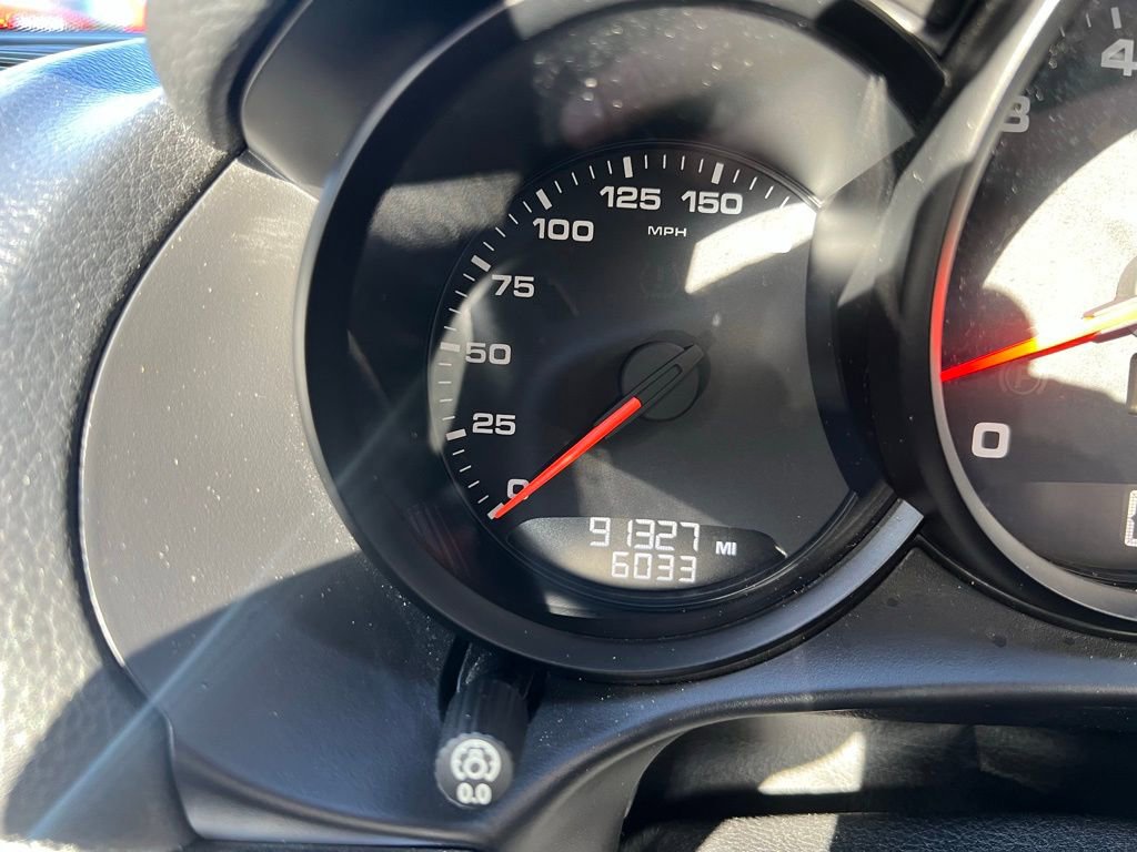 Used 2014 Porsche Cayman RWD image 22