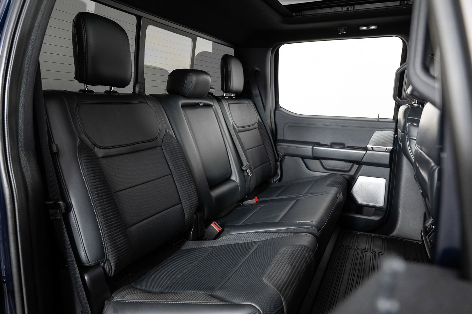 Used 2023 Ford F150 Raptor AWD/4WD image 26