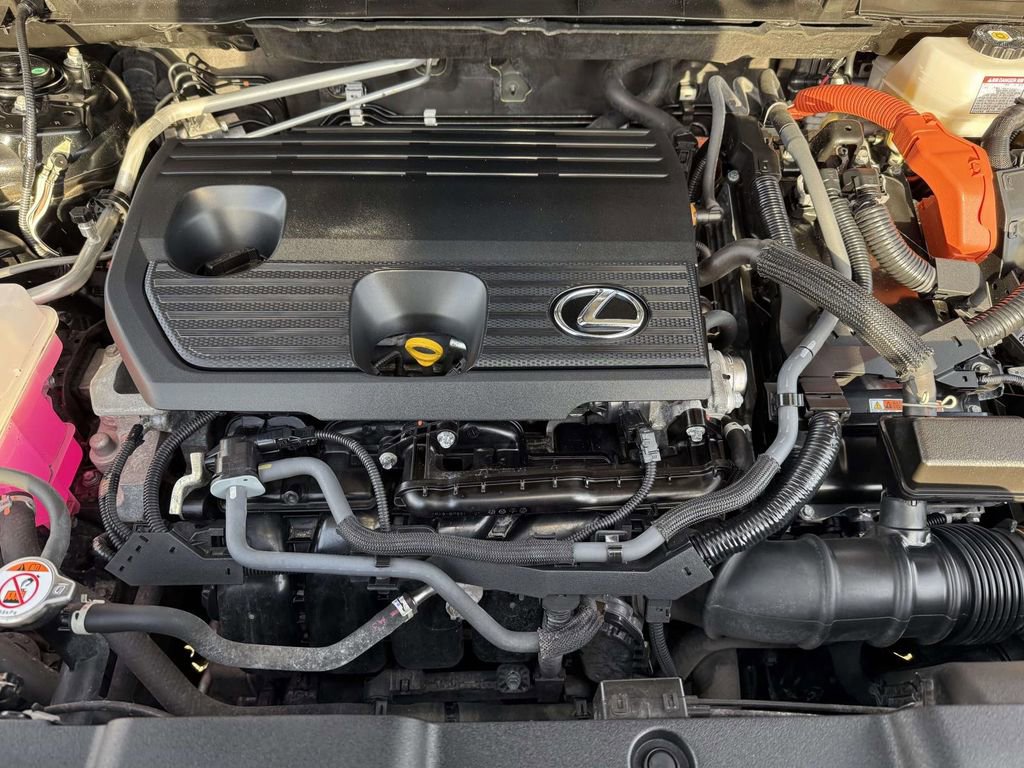 Used 2024 Lexus NX 300h AWD w/ Luxury Package image 28
