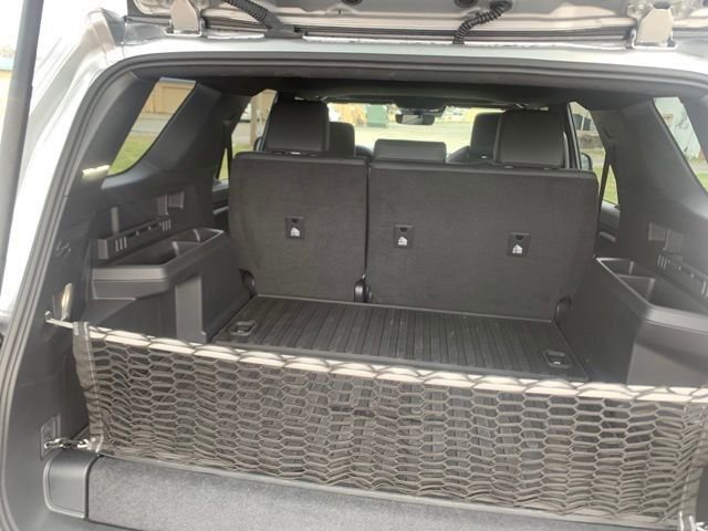 Used 2025 Toyota 4Runner 4WD image 29