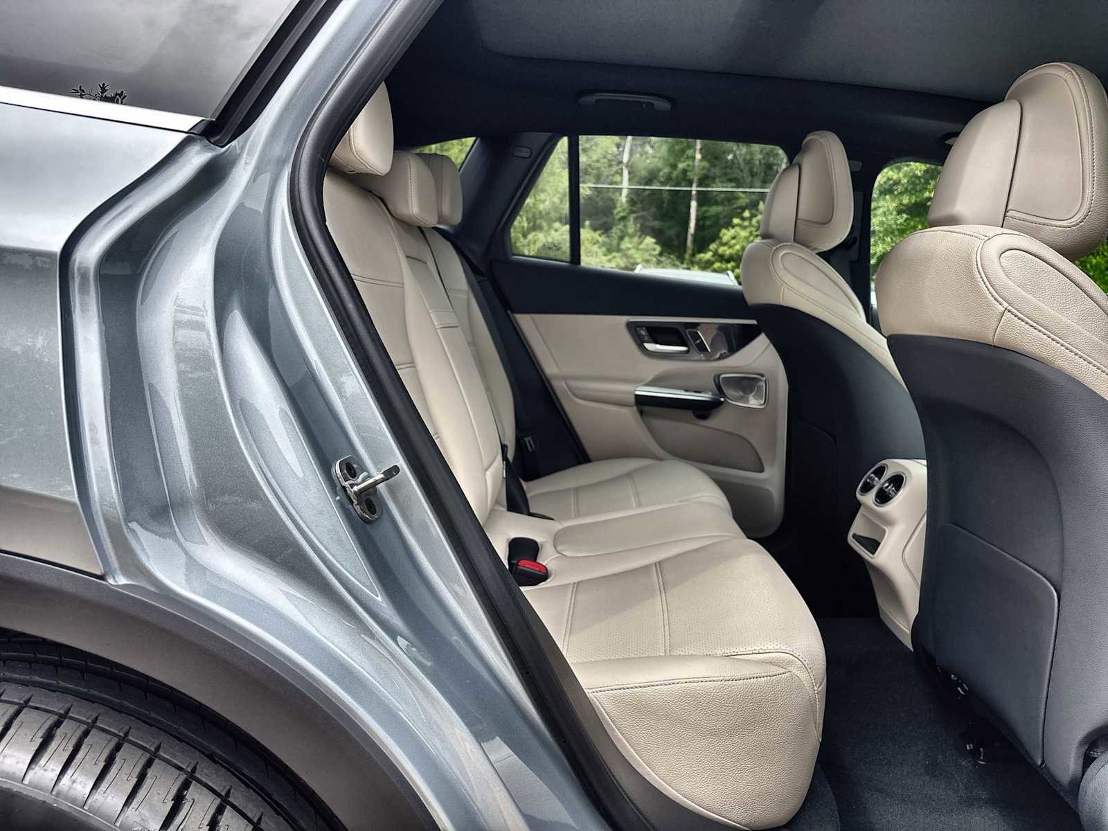 New 2026 Mercedes-Benz GLC 300 4MATIC image 19