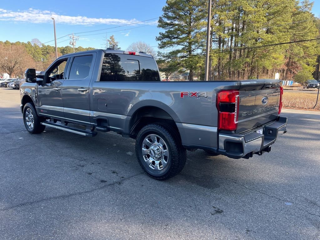 Certified 2024 Ford F350 Lariat w/ Chrome Package image 7
