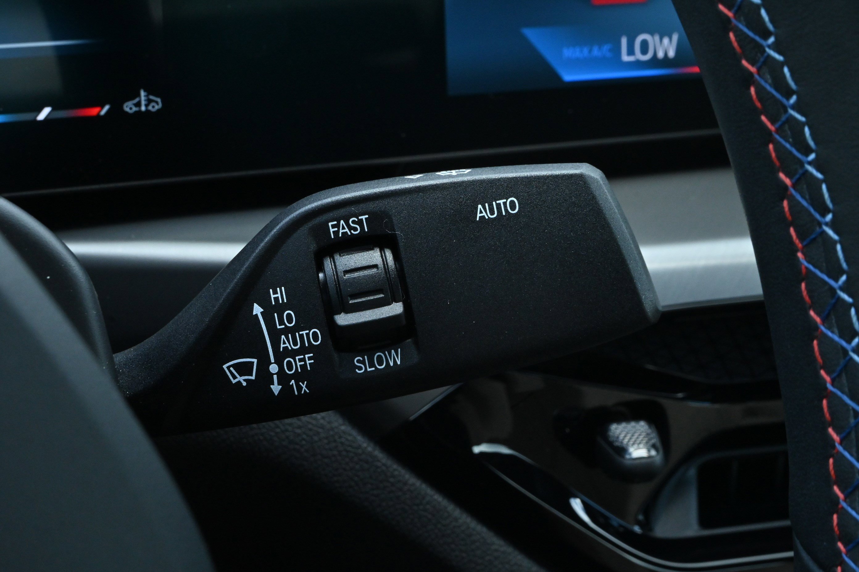 Used 2025 BMW M240i Coupe RWD image 41