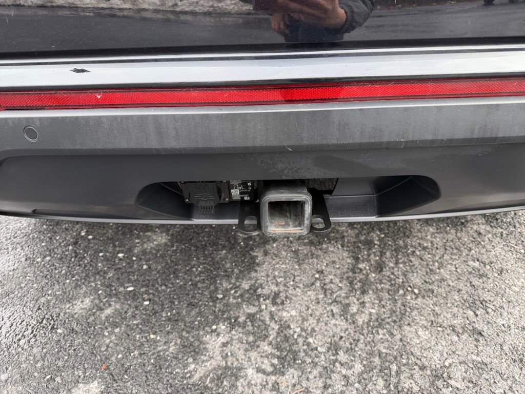 Used 2023 Volkswagen Atlas SE w/ Black Wheel Package image 17