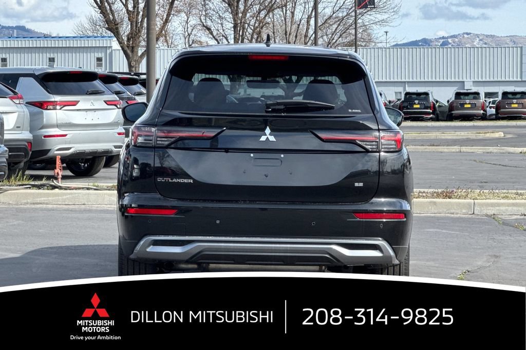 New 2026 Mitsubishi Outlander SE AWD/4WD image 8