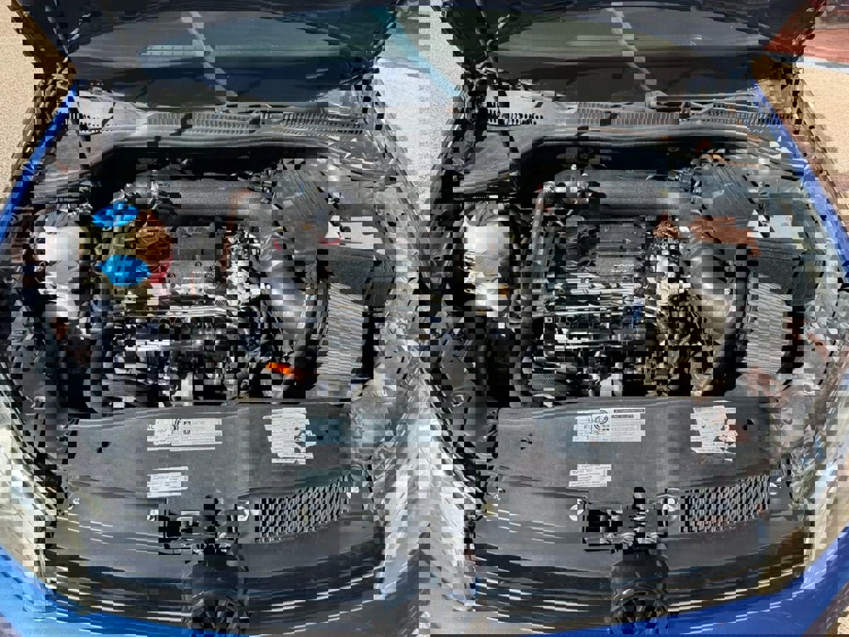 Used 2013 Volkswagen Golf R 4-Door image 47