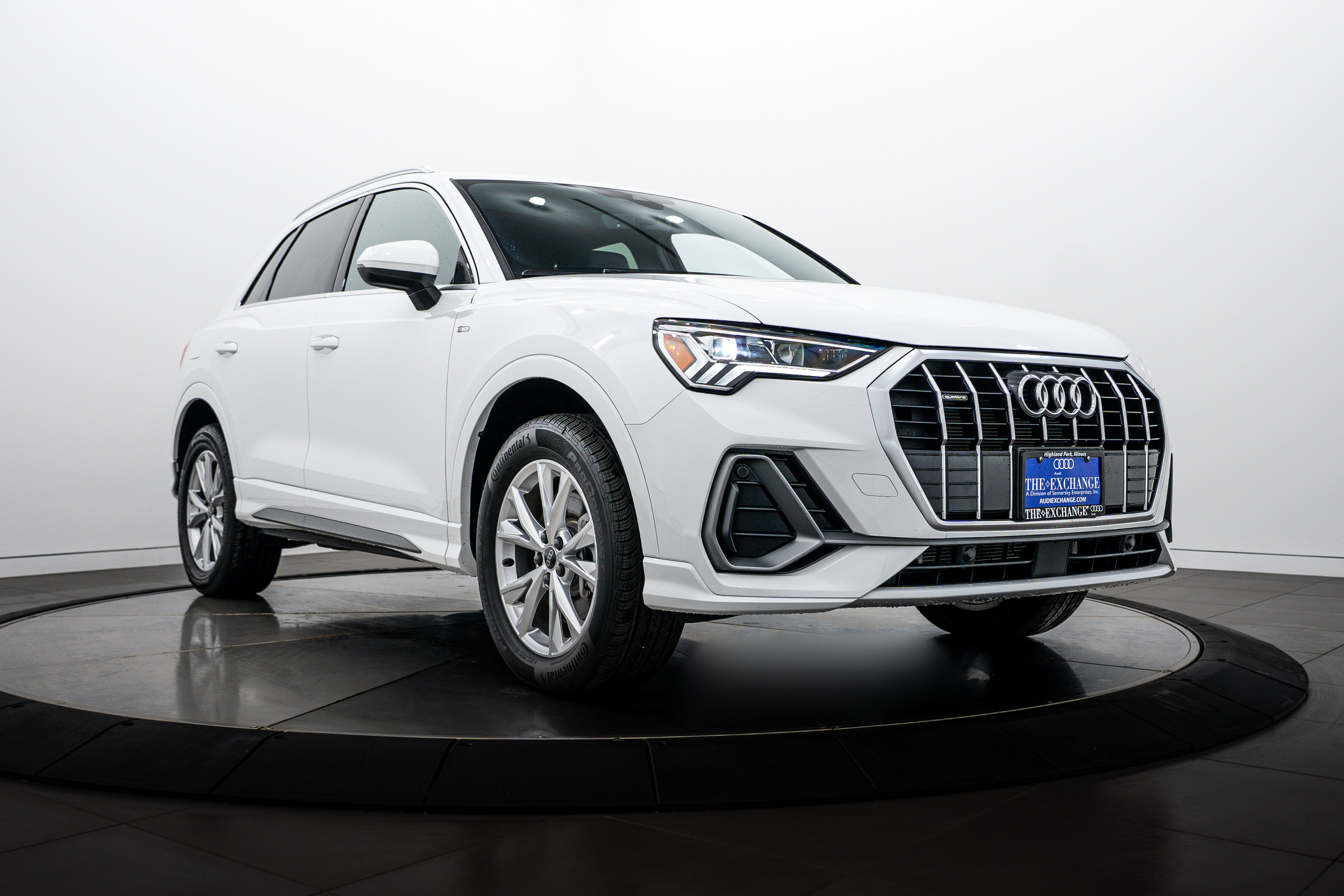 New 2025 Audi Q3 2.0T Premium w/ Convenience Package AWD/4WD video 1
