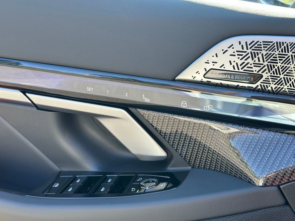 New 2026 BMW M5 Touring image 23