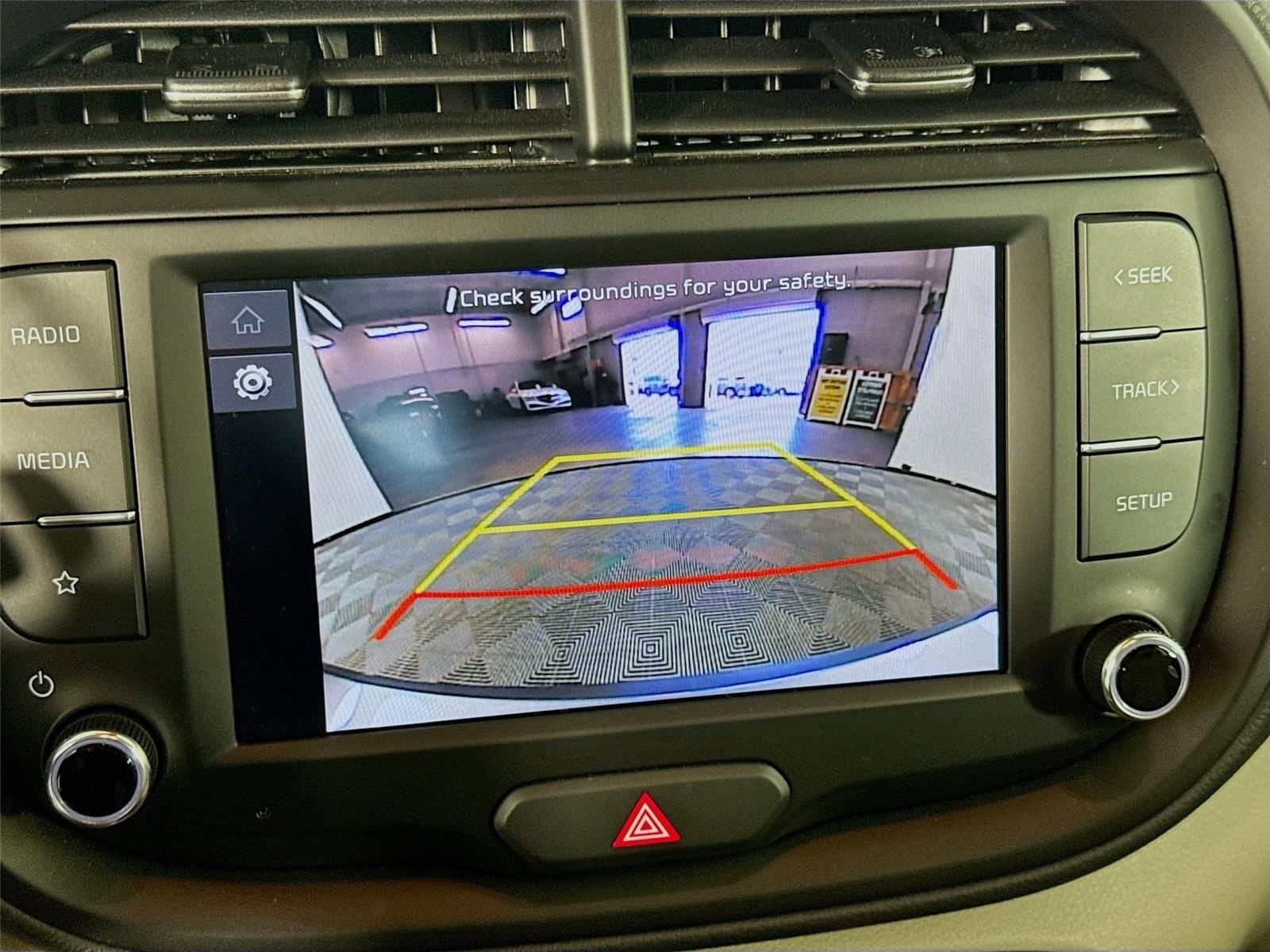 Certified 2025 Kia Soul LX w/ LX Technology Package FWD image 15