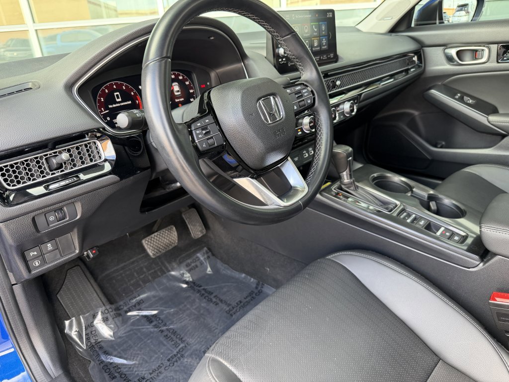 Used 2023 Honda Civic Touring image 32