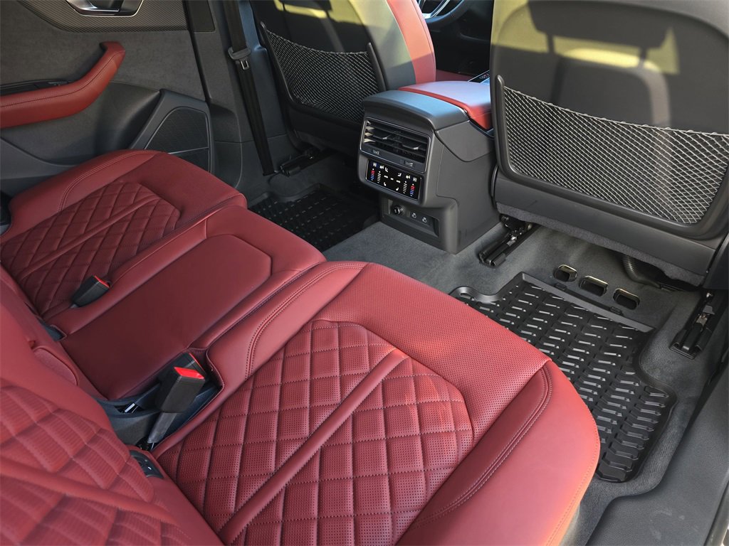 Used 2024 Audi SQ8 Premium Plus image 11