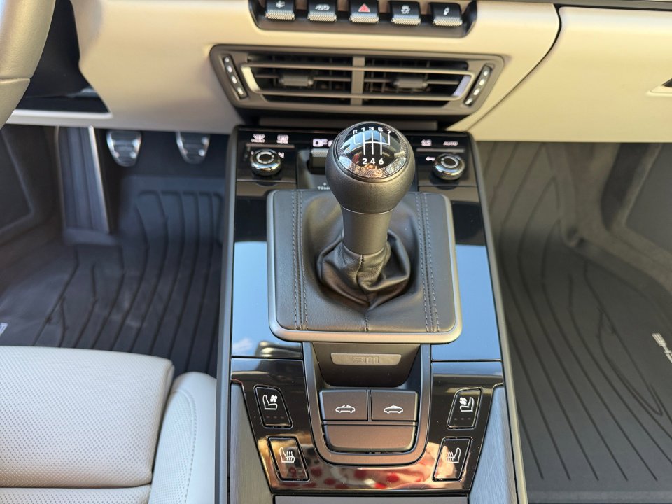 Certified 2022 Porsche 911 Targa 4 GTS image 23