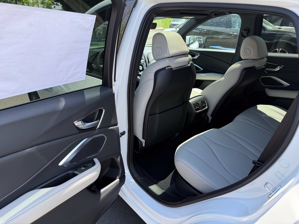 New 2026 Acura RDX SH-AWD image 14