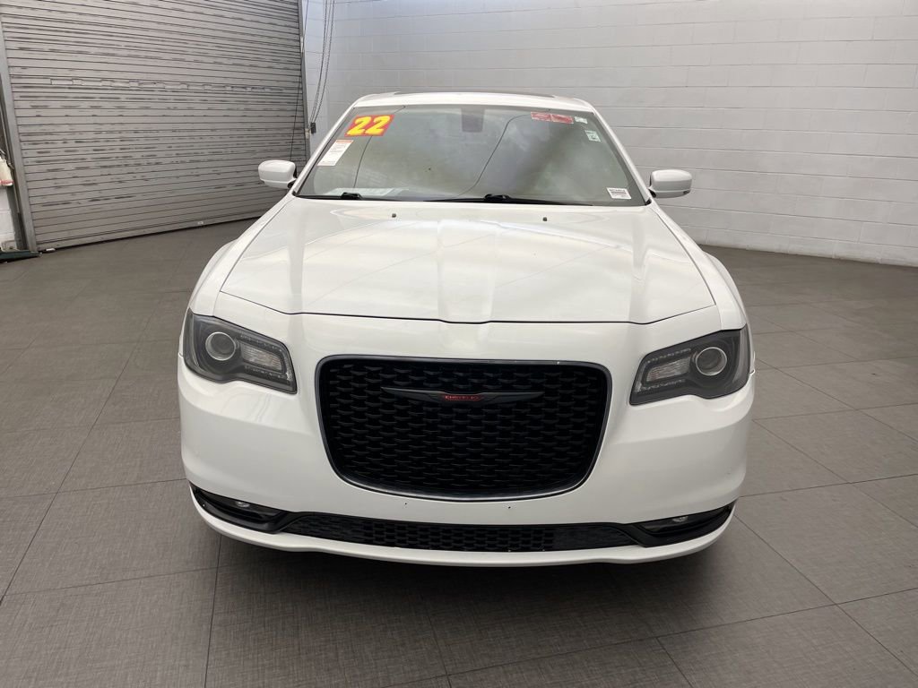 Certified 2022 Chrysler 300 S image 10