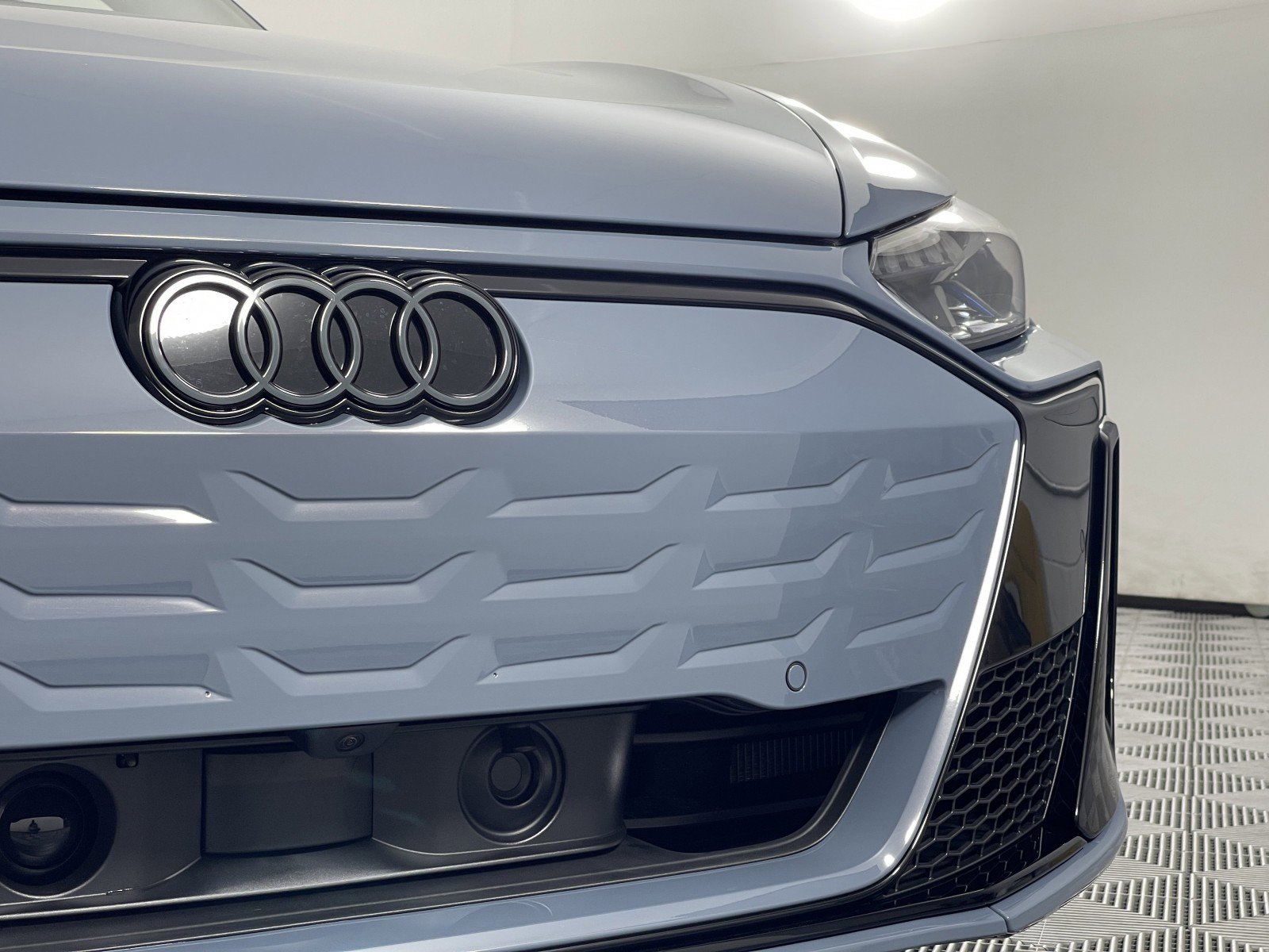 New 2026 Audi S e-tron GT Prestige image 10