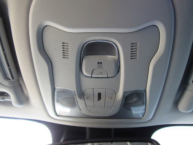 Used 2019 Jeep Renegade Limited image 53