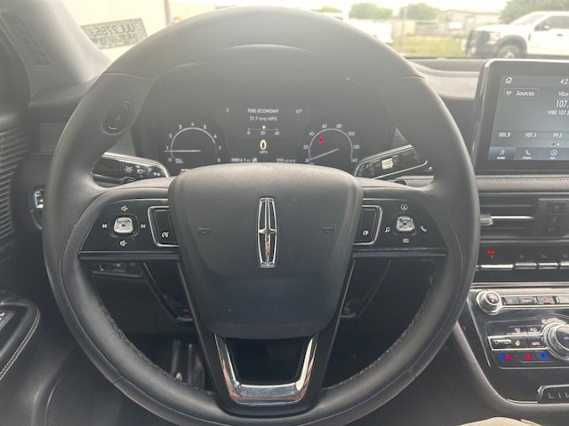 Used 2022 Lincoln Corsair AWD w/ Equipment Group 101A image 21