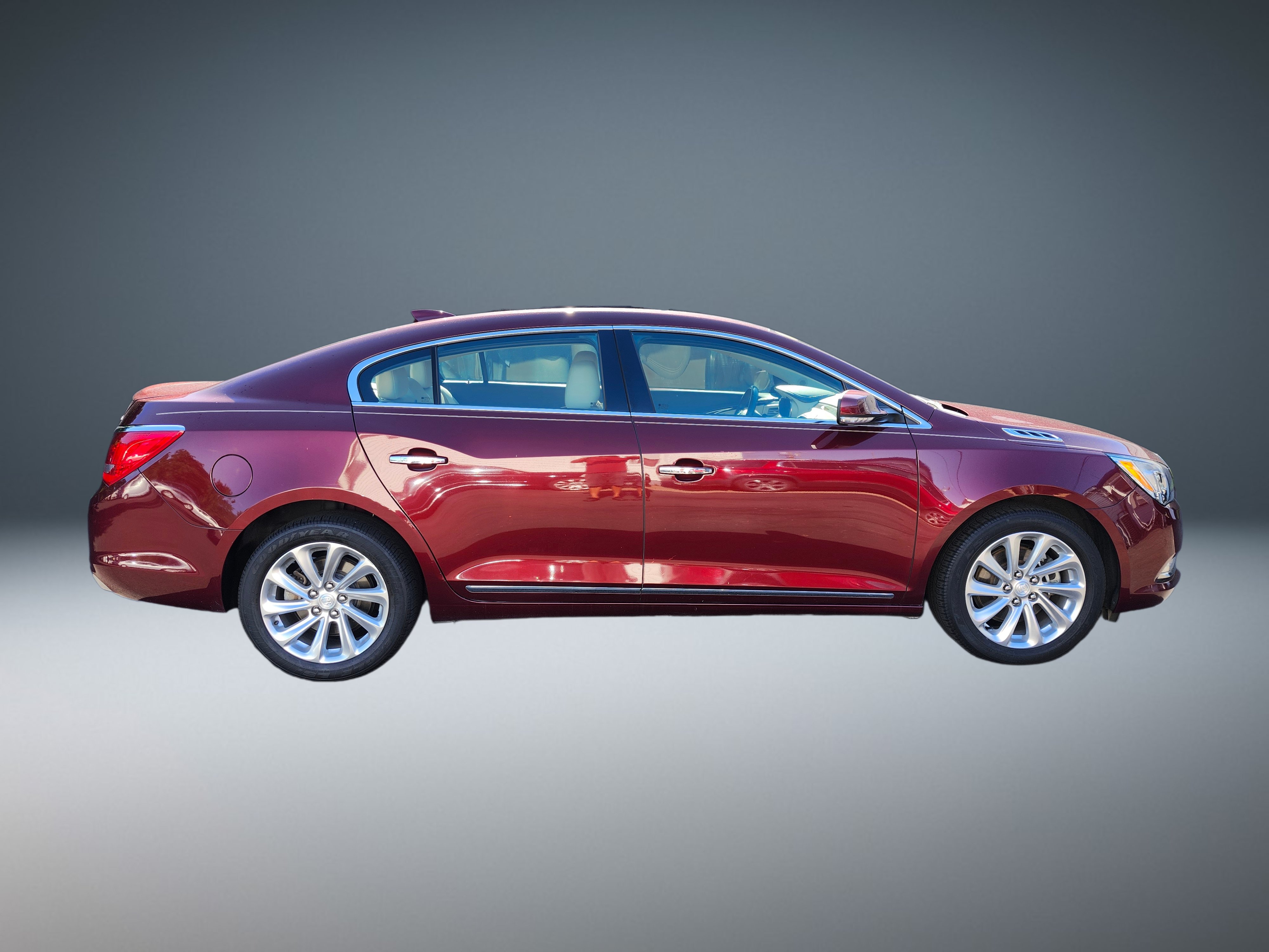 Used 2016 Buick LaCrosse Leather FWD image 2