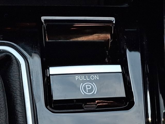 Used 2024 Jeep Compass Limited w/ Driver Assist Group I image 27