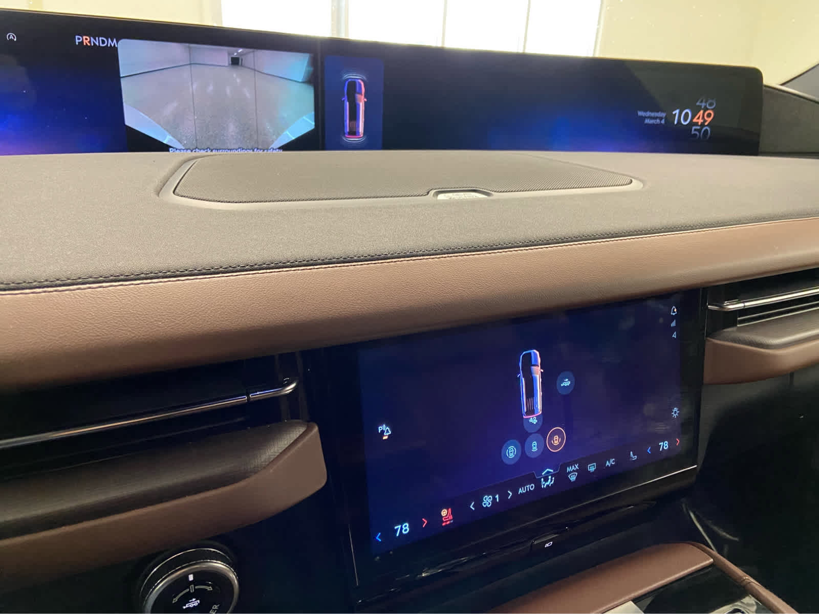 Used 2025 Lincoln Navigator L Reserve AWD/4WD image 40