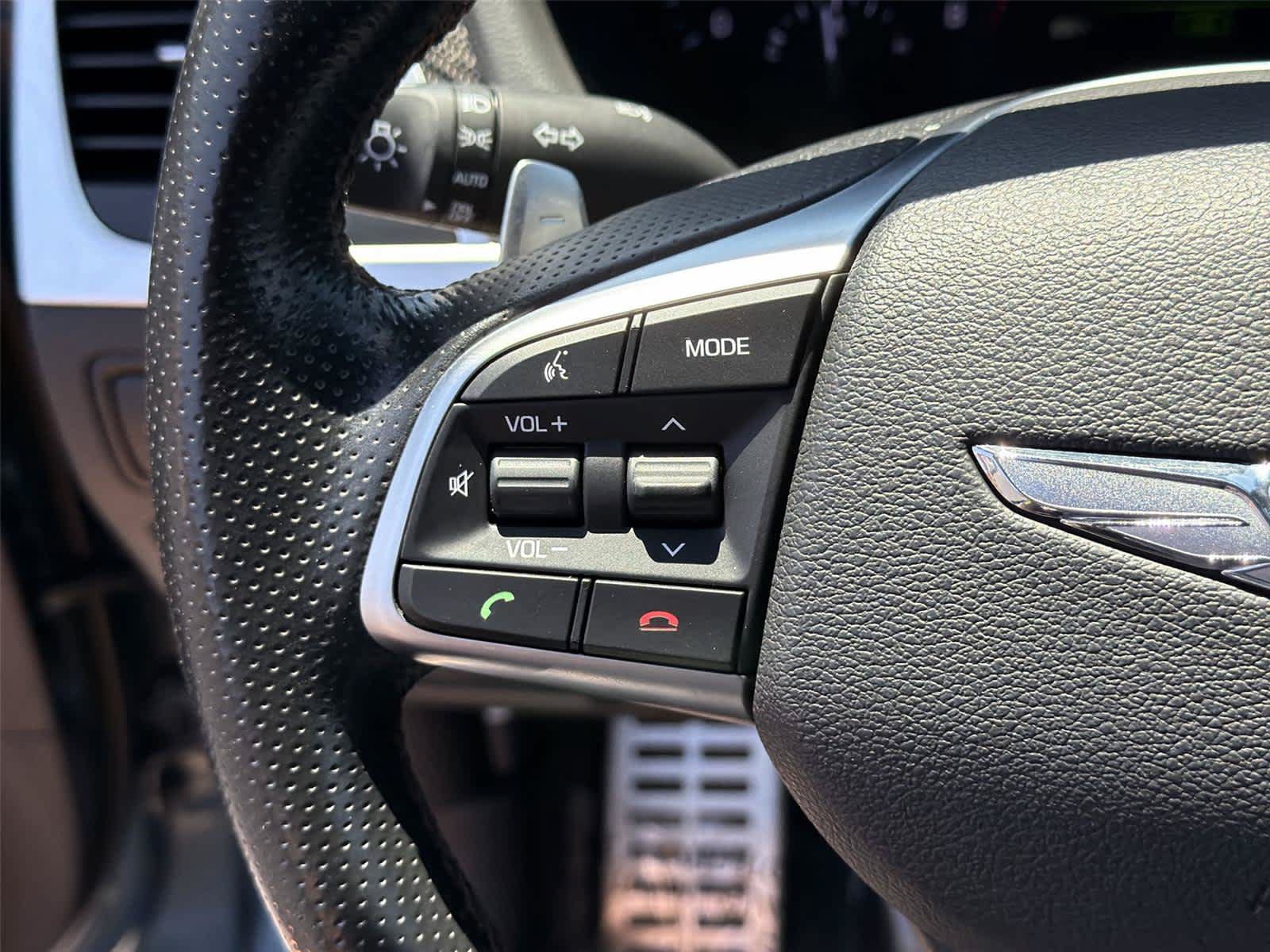 Used 2018 Genesis G80 3.3T Sport RWD image 34