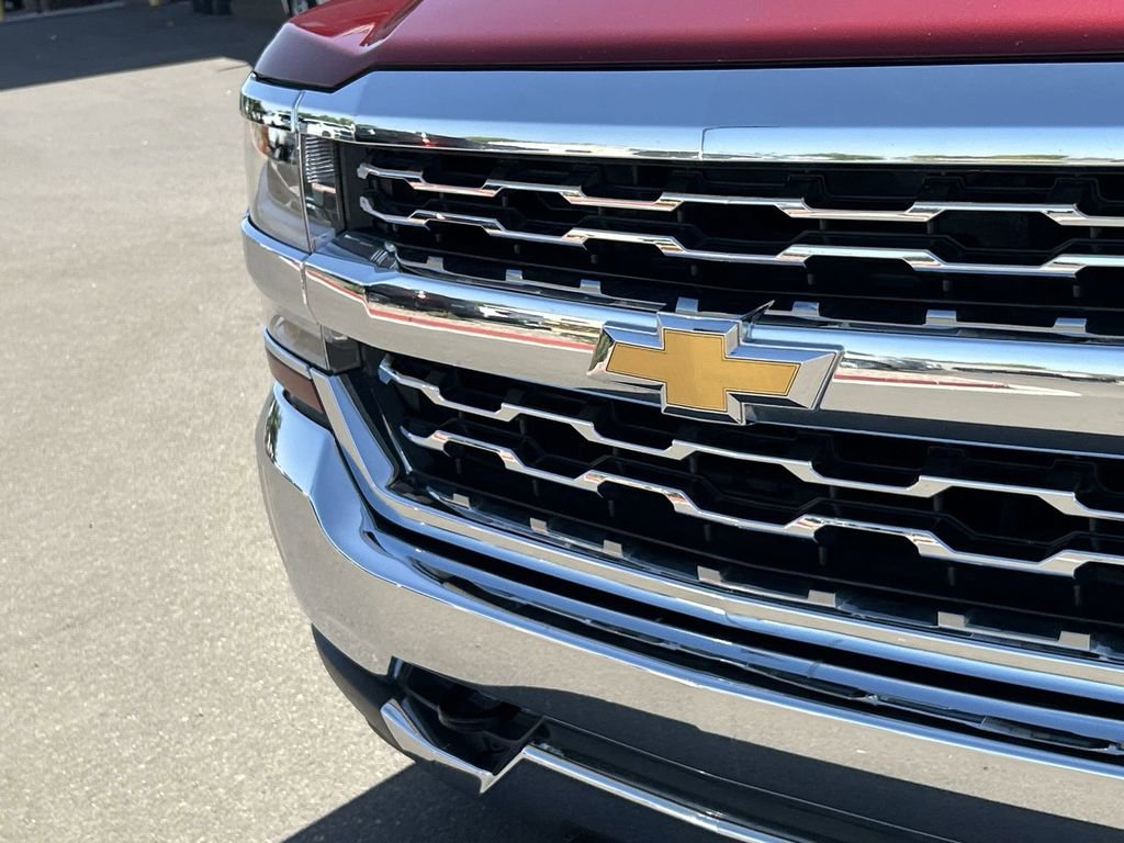 Used 2018 Chevrolet Silverado 1500 LTZ w/ Sport Package AWD/4WD image 30