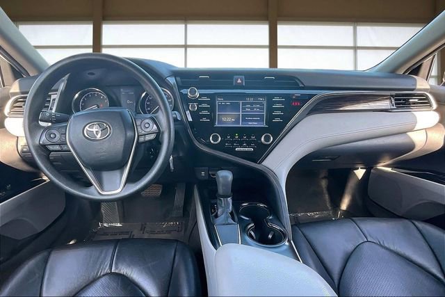 Used 2019 Toyota Camry LE image 16