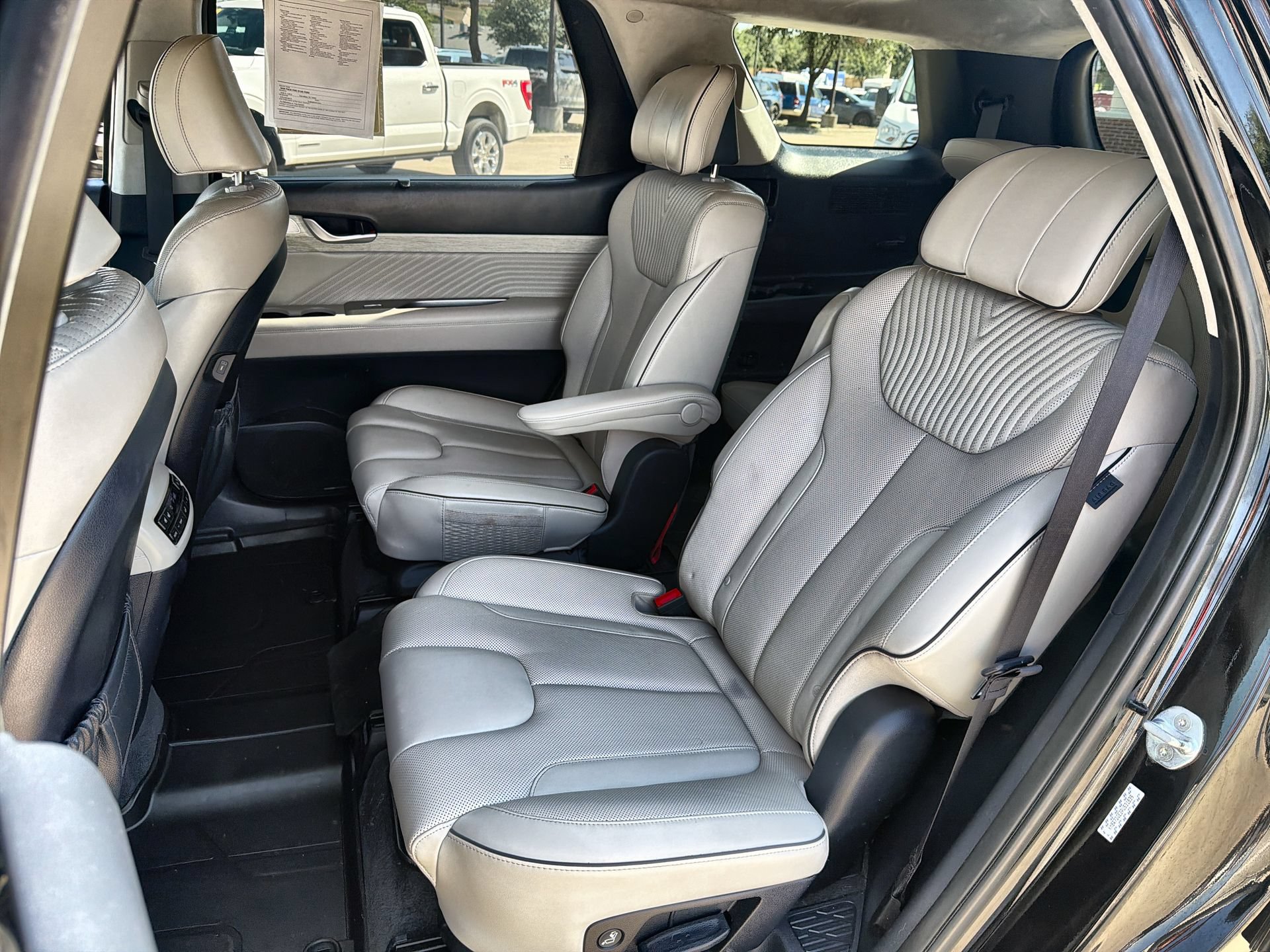 Used 2023 Hyundai Palisade Calligraphy AWD/4WD image 23