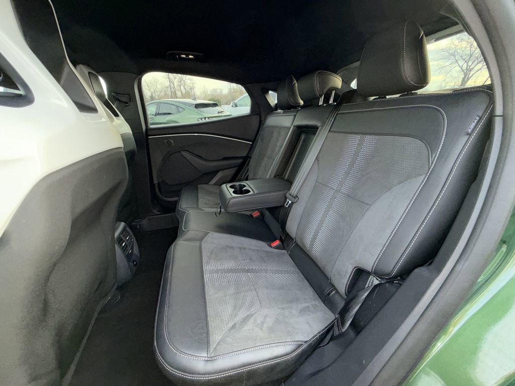 Used 2025 Ford Mustang Mach-E GT image 27