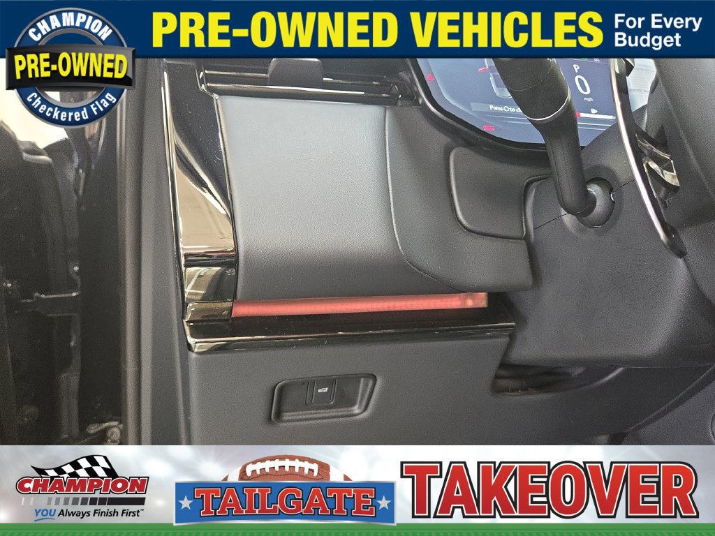 Used 2025 Land Rover Range Rover Sport SE AWD/4WD image 10