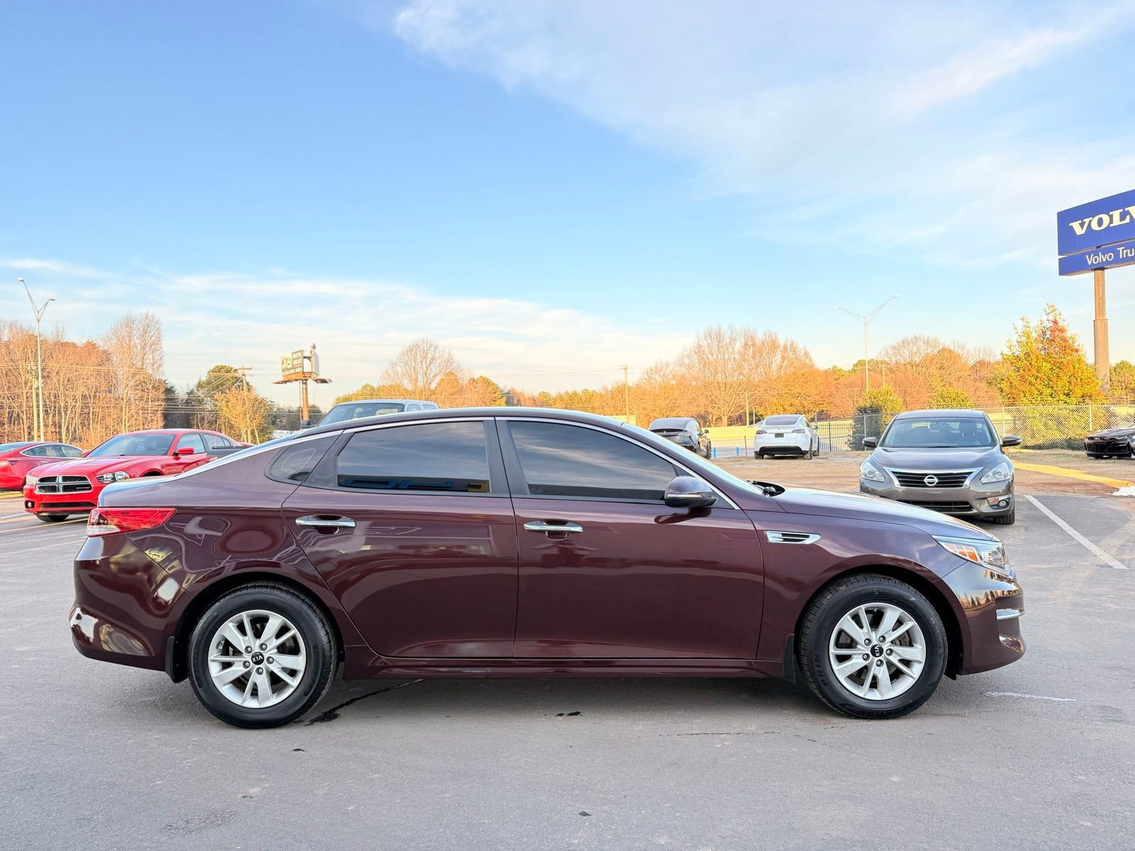 Used 2016 Kia Optima LX image 5