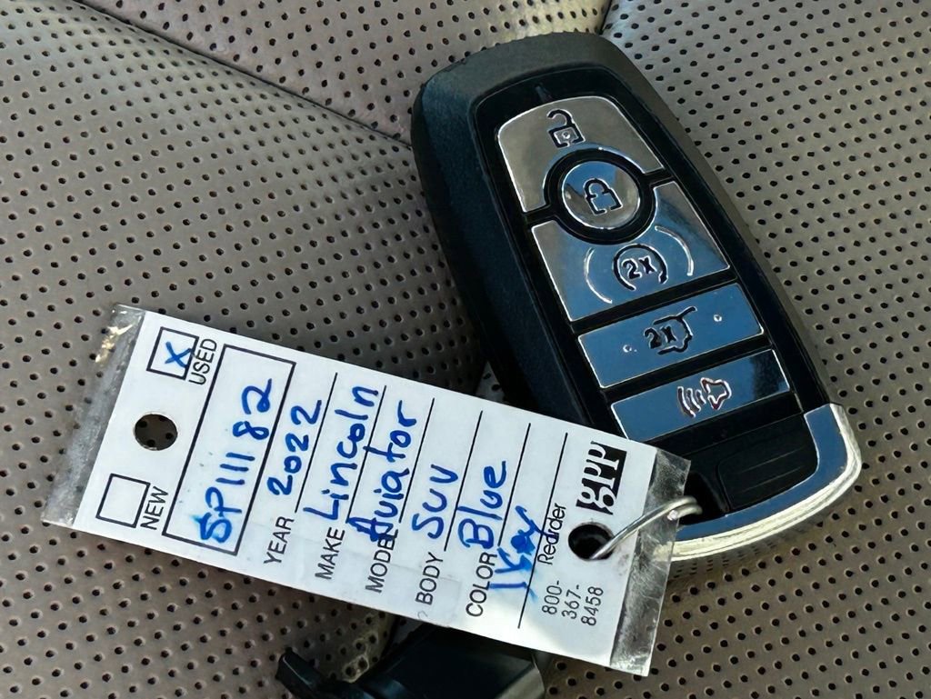 Used 2022 Lincoln Aviator Reserve w/ Elements Package Plus image 53