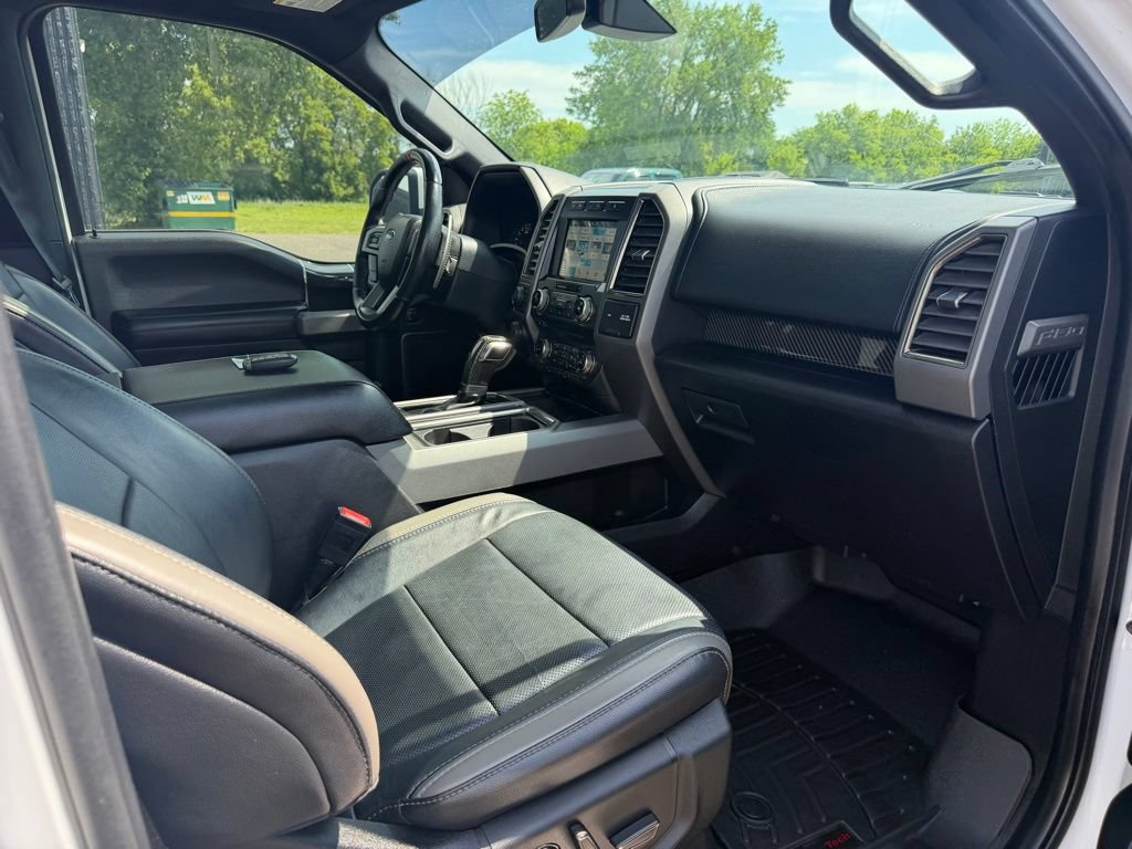 Used 2018 Ford F150 Raptor w/ Equipment Group 802A Luxury AWD/4WD image 31