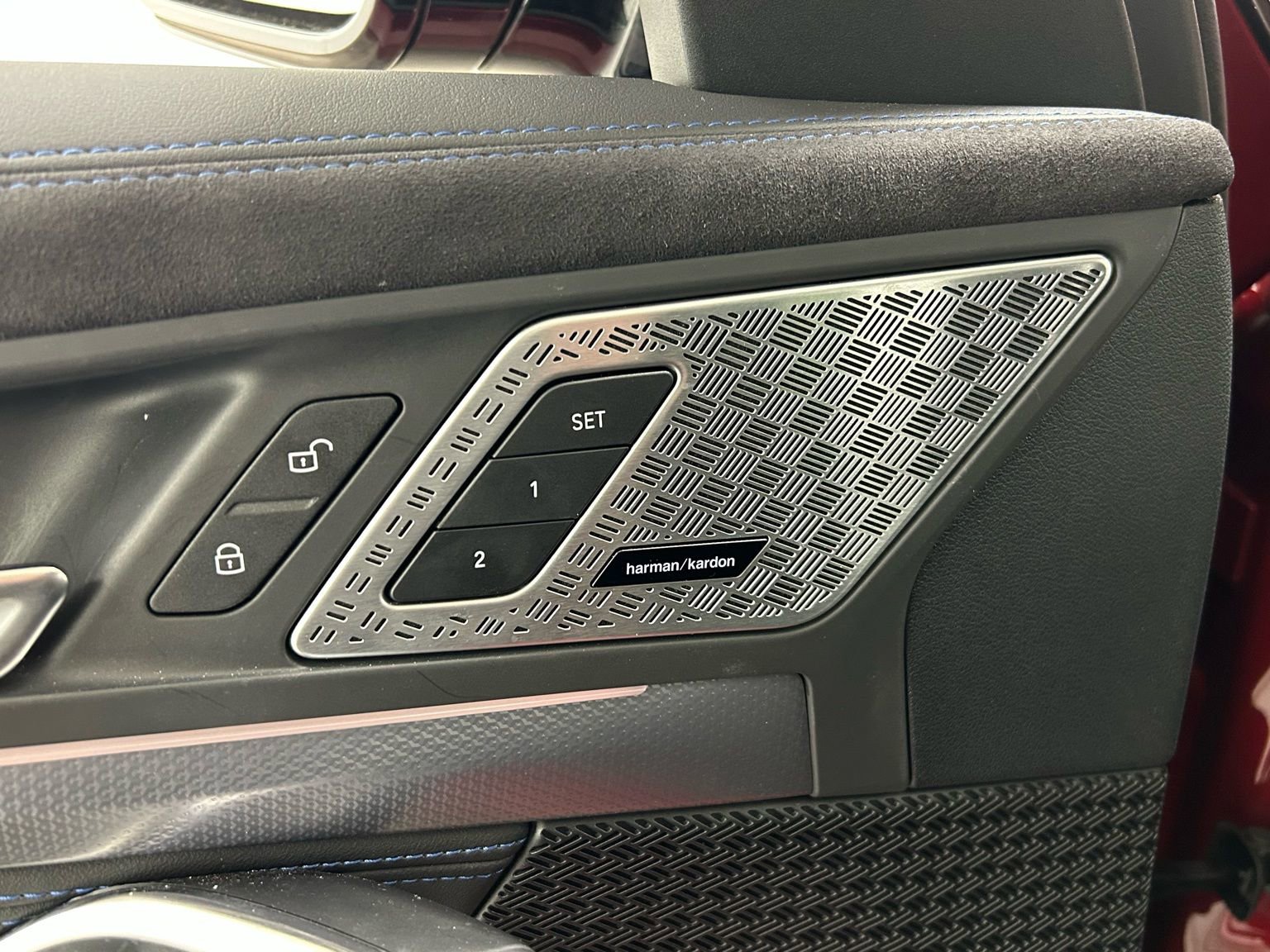 Used 2025 BMW X2 M35i AWD/4WD image 25
