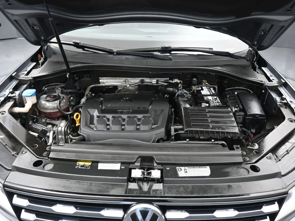 Used 2019 Volkswagen Tiguan SE AWD/4WD image 60