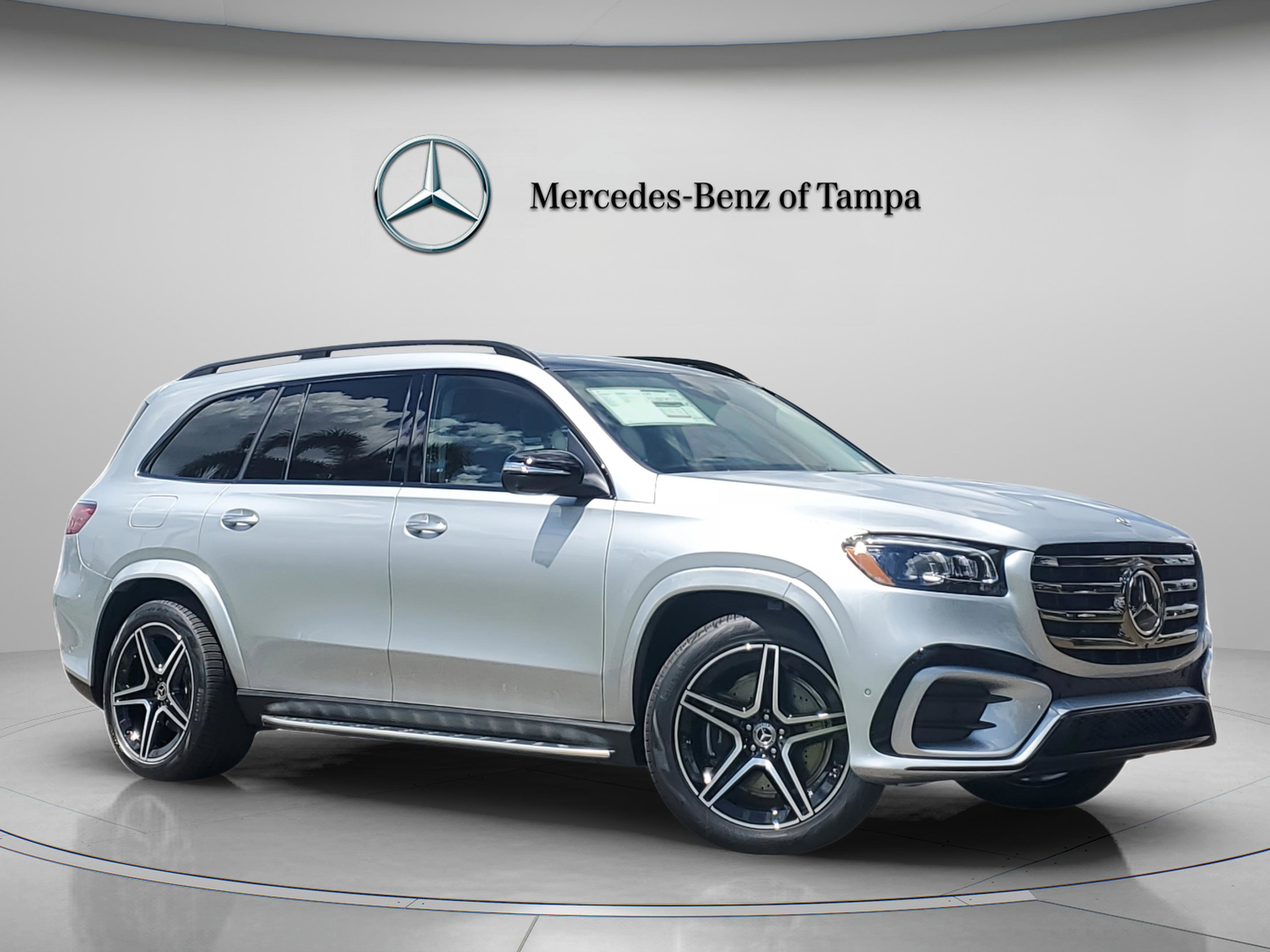 Certified 2026 Mercedes-Benz GLS 450 4MATIC image 5