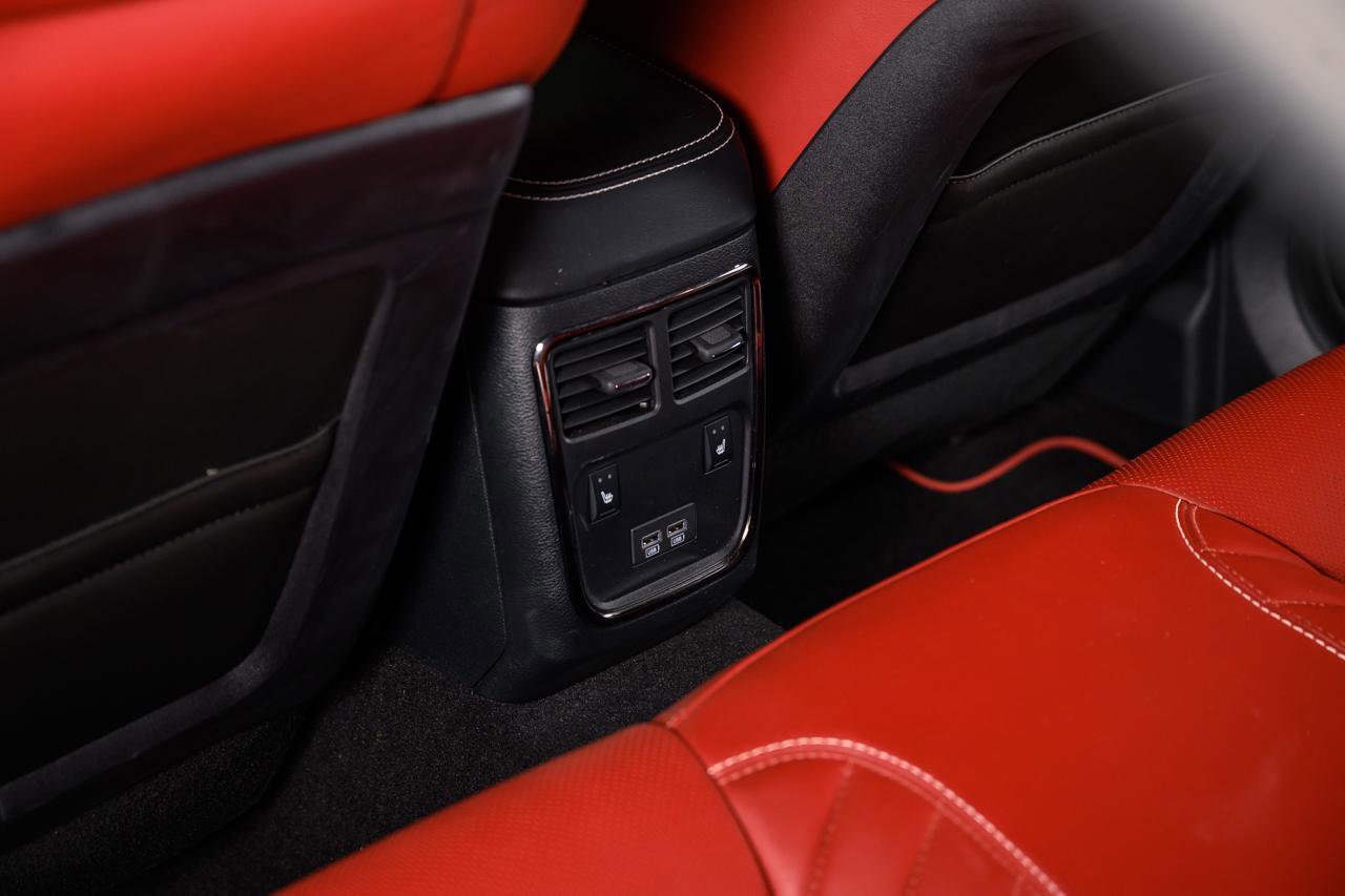 Used 2020 Dodge Charger SRT Hellcat w/ Harman/Kardon Audio Group RWD image 36