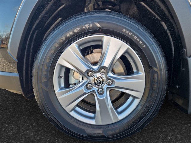 Certified 2025 Toyota RAV4 LE image 4