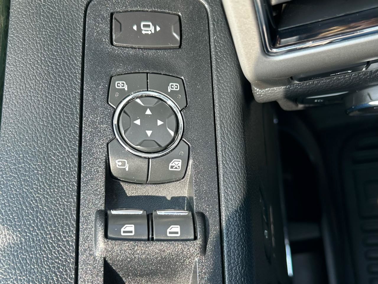 Used 2020 Ford F250 Lariat AWD/4WD image 40