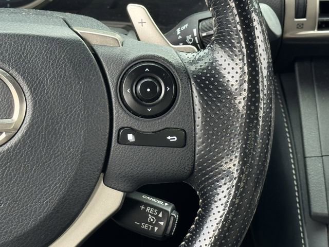 Used 2016 Lexus IS 200t w/ F Sport Package RWD image 15