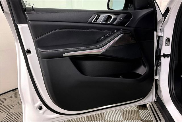 Used 2023 BMW X5 xDrive40i image 23