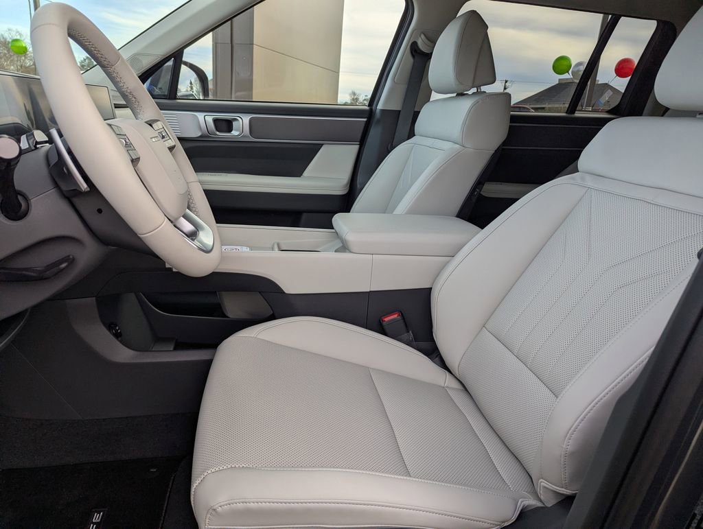 New 2026 Hyundai Santa Fe SEL FWD image 10