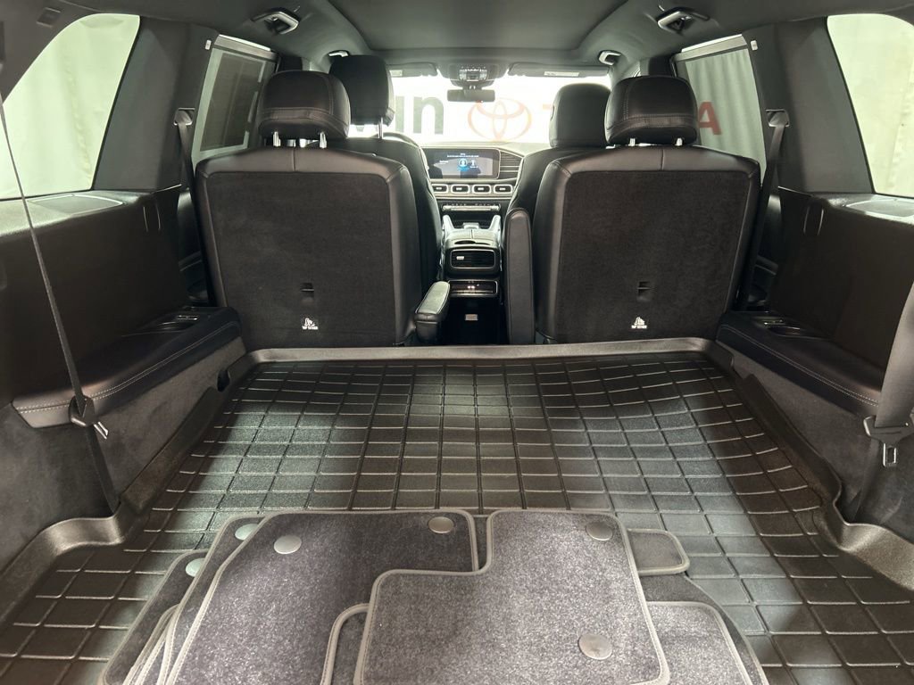 Used 2020 Mercedes-Benz GLS 450 4MATIC image 20