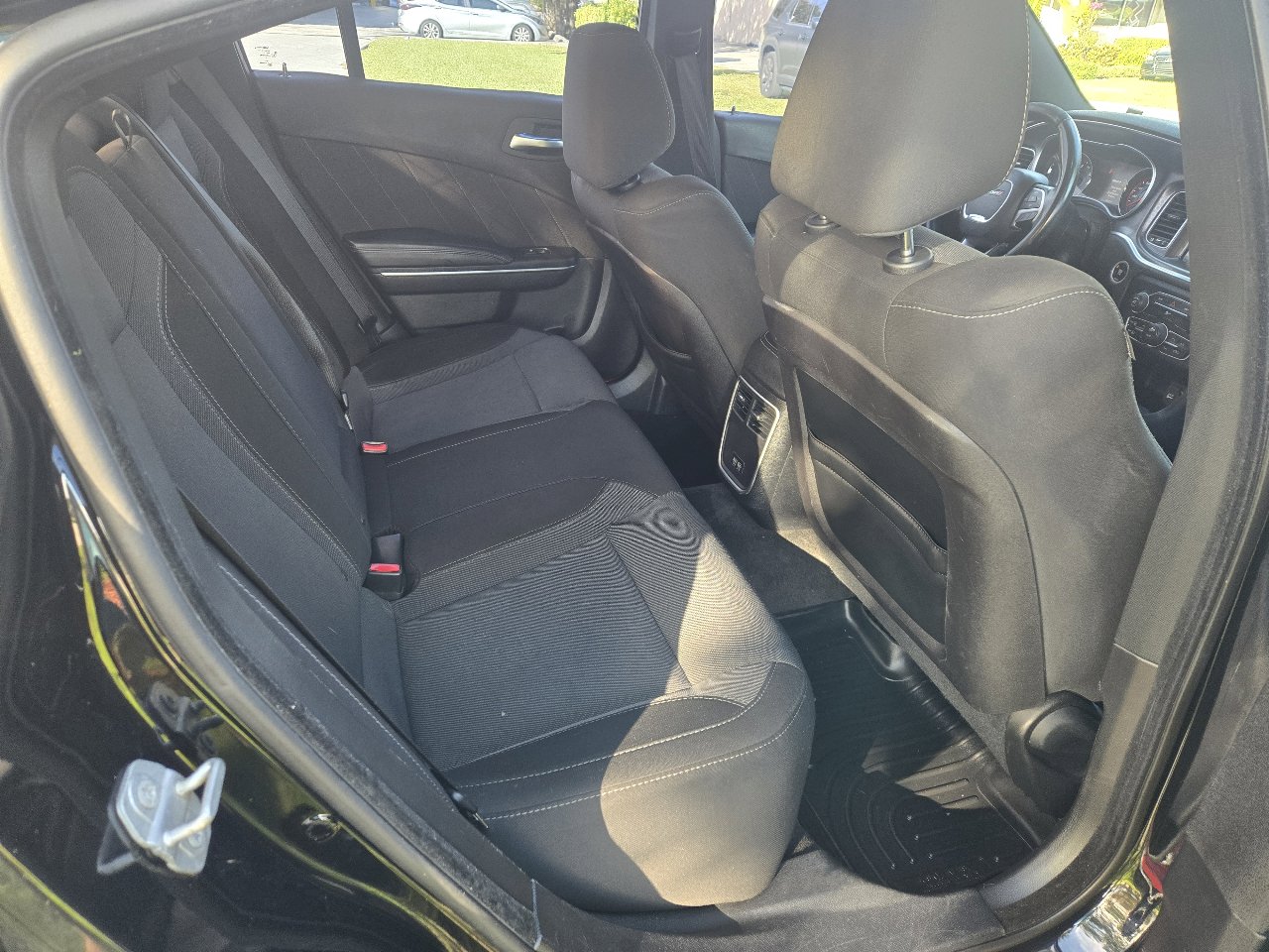 Used 2016 Dodge Charger R/T image 18