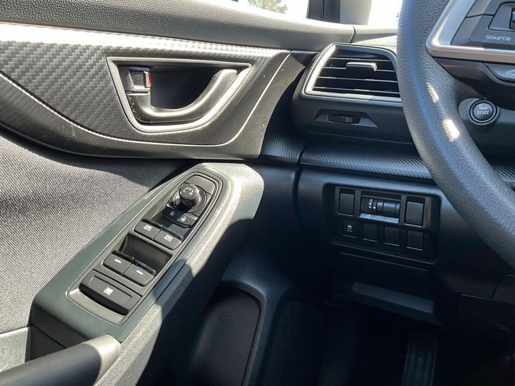 Used 2018 Subaru Impreza 2.0i image 23