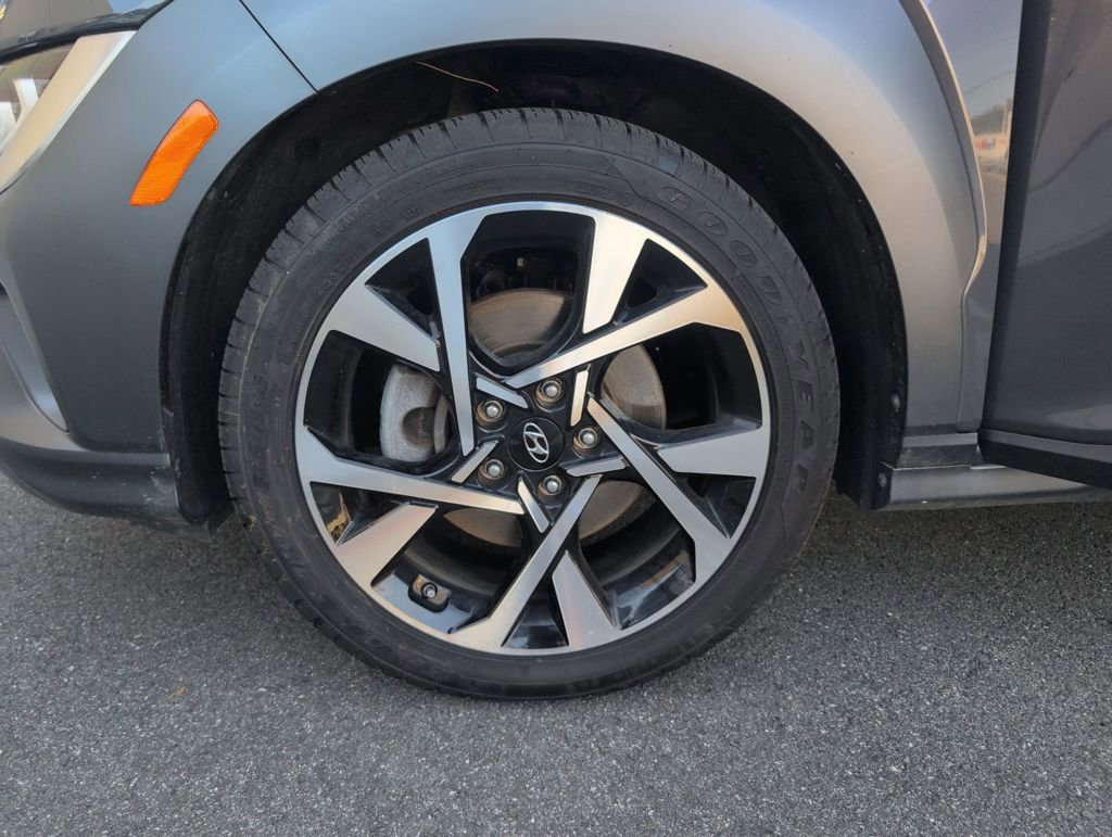 Certified 2023 Hyundai Kona Limited image 28