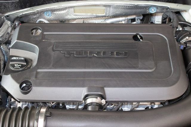 Used 2023 Buick Envision Avenir image 4