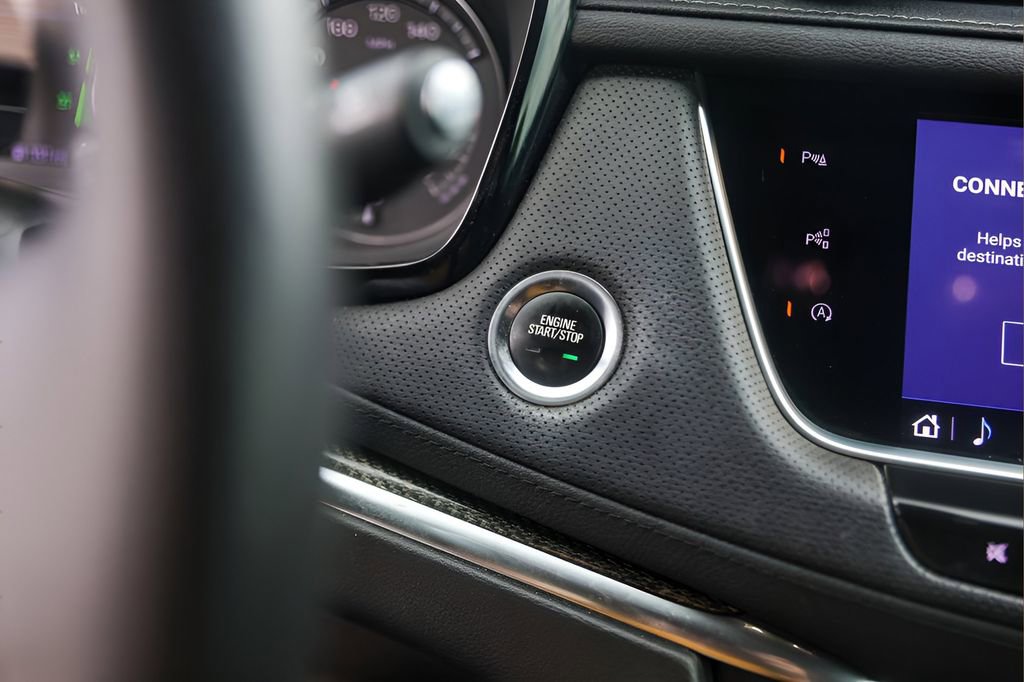 Certified 2023 Cadillac XT5 Sportv w/ Technology Package image 18