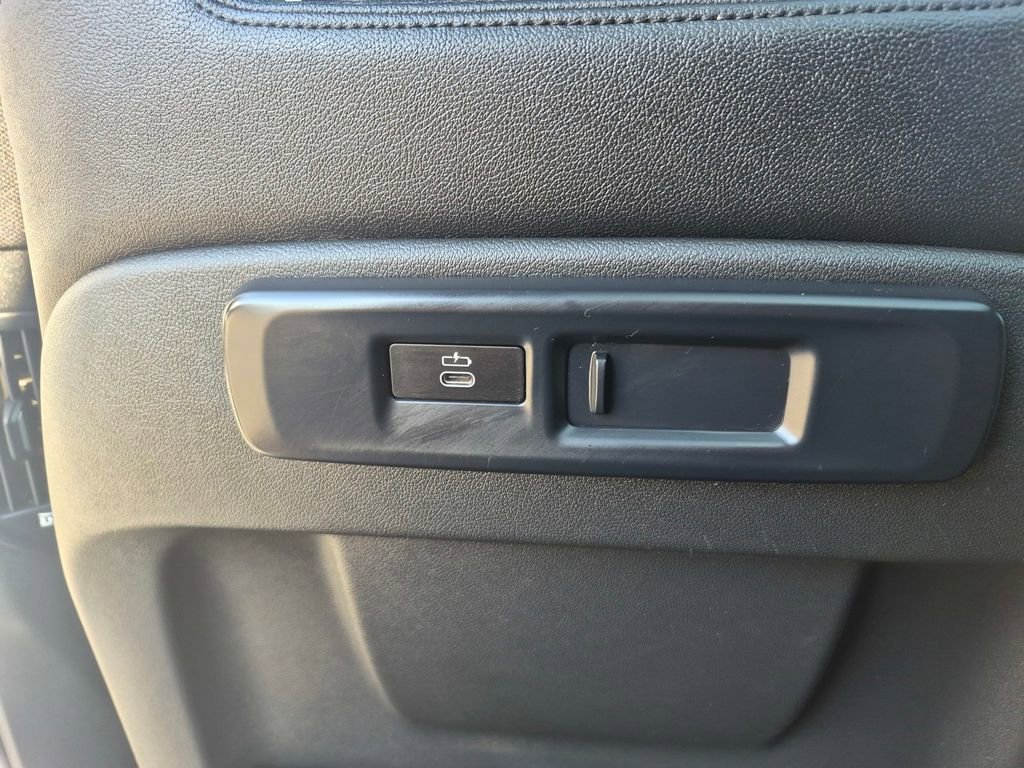 Used 2022 BMW X5 sDrive40i w/ Premium Package image 23