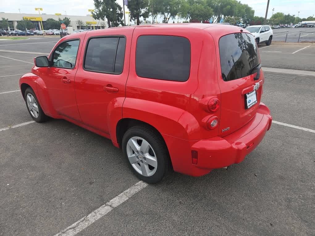 Used 2010 Chevrolet HHR LT FWD image 5